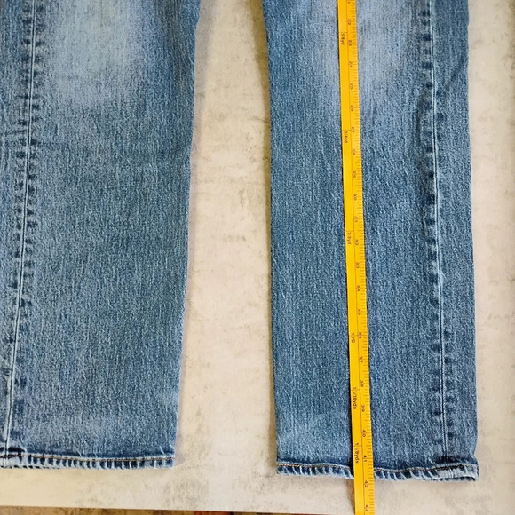 Levi's 501 XX Jeans Mens 38x32 Button Fly Straight Leg Medium Wash Classic - Picture 14 of 16